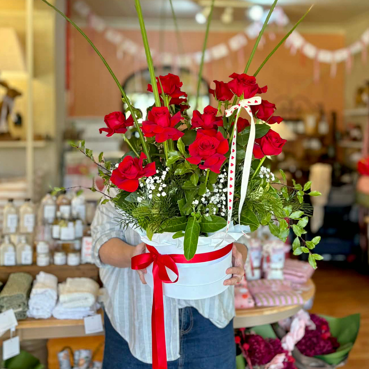ILY (I Love You) Rose Hat Box