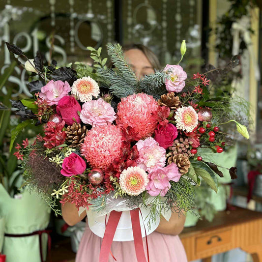 Berry Merry Floral Hat Box